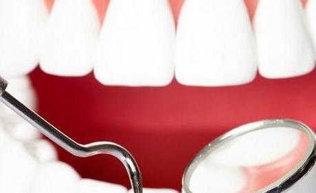 牙齿保健的误区 | 四川义齿厂家